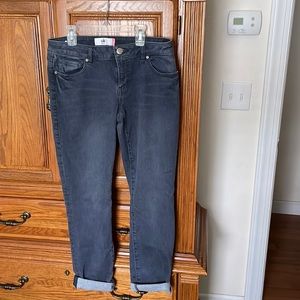 Cabi slim boyfriend jeans size 6 EUC